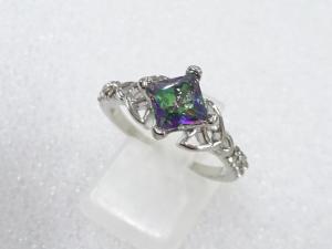 クリスタル　指輪(16.5号)